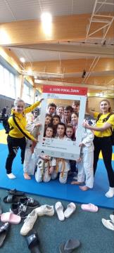 Starejši dečki in deklice Judo kluba Komenda na Pokalu Žirov slavili zmago (4)